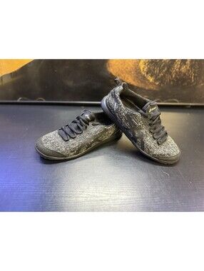 ASICS Metrolyte Q651N Women’s Size 7 Black Silver Training Shoes